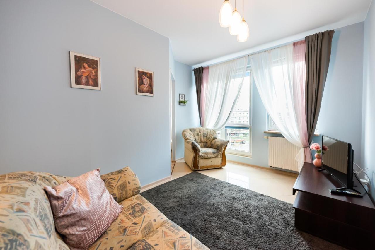 Wola Pleasure Place Apartment Warszawa Exteriör bild