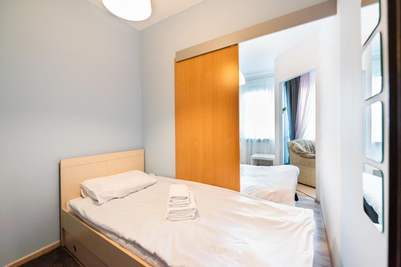 Wola Pleasure Place Apartment Warszawa Exteriör bild