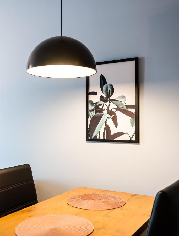 Wola Pleasure Place Apartment Warszawa Exteriör bild
